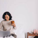 Minimalist Lifestyle: Simple living Guide With Examples + FREE Printable